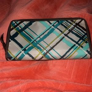 Thirty-one coupon wallet